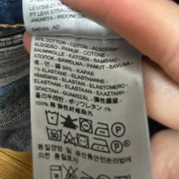 Levi Strauss Co 501 Button Fly Dark Wash Denim Jeans Women's W32 L32 Raw Hem - Picture 3 of 6